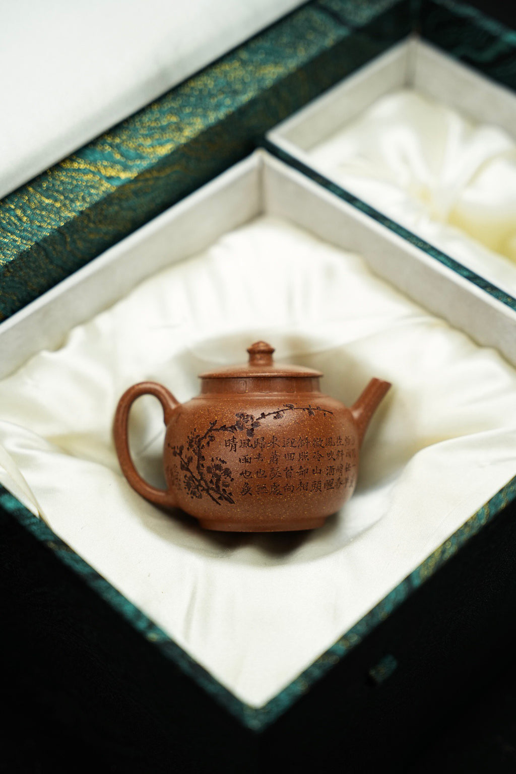 小宫灯120cc黄降坡