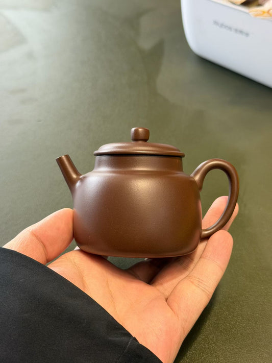 方彩娣紫砂小品壺：150cc