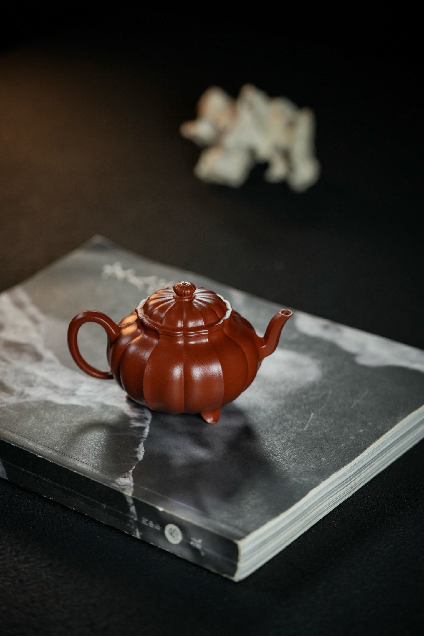 三足明炉·筋纹器·130cc
