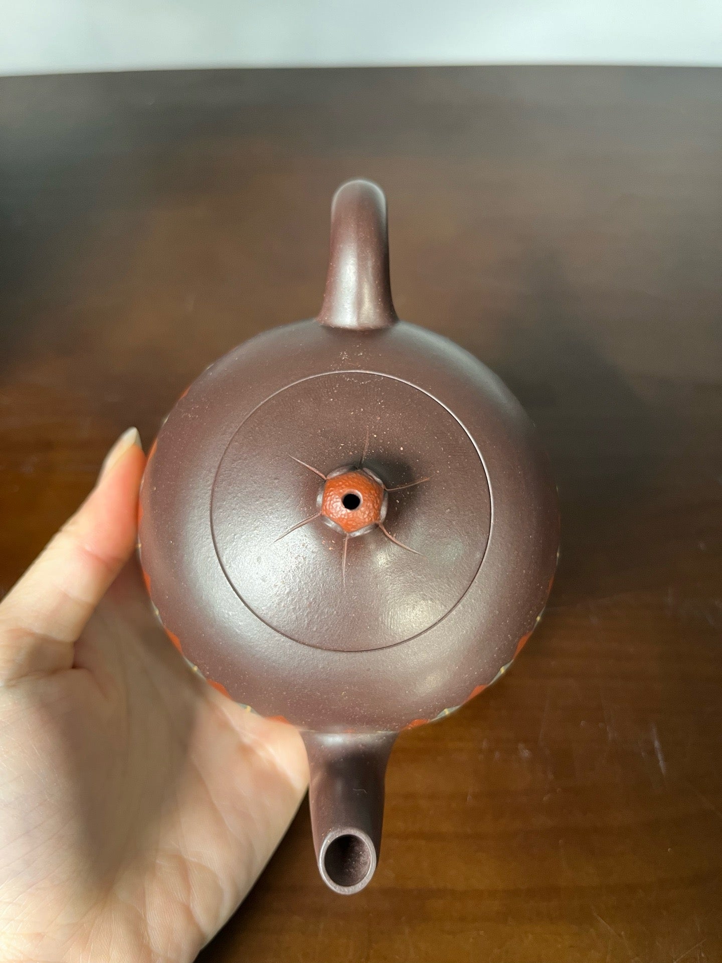 泥料：紫泥

容量：200