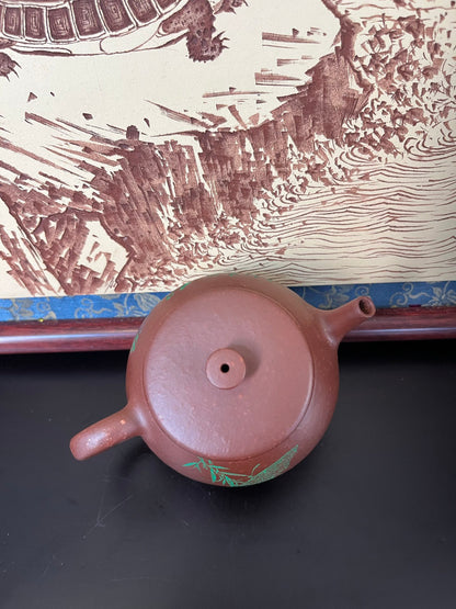 容量：180cc
泥料：紫泥