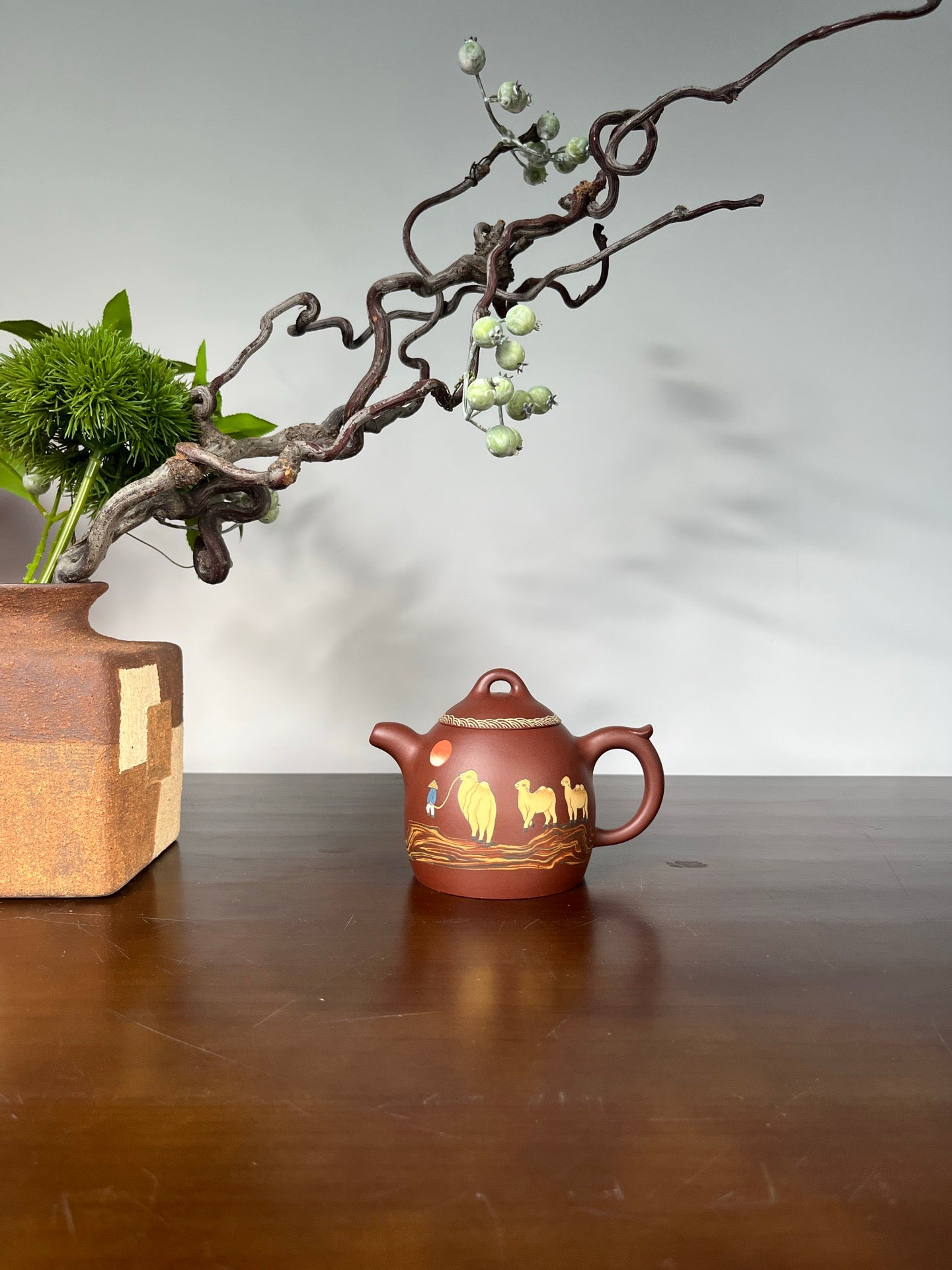 泥料：紫泥

容量：250