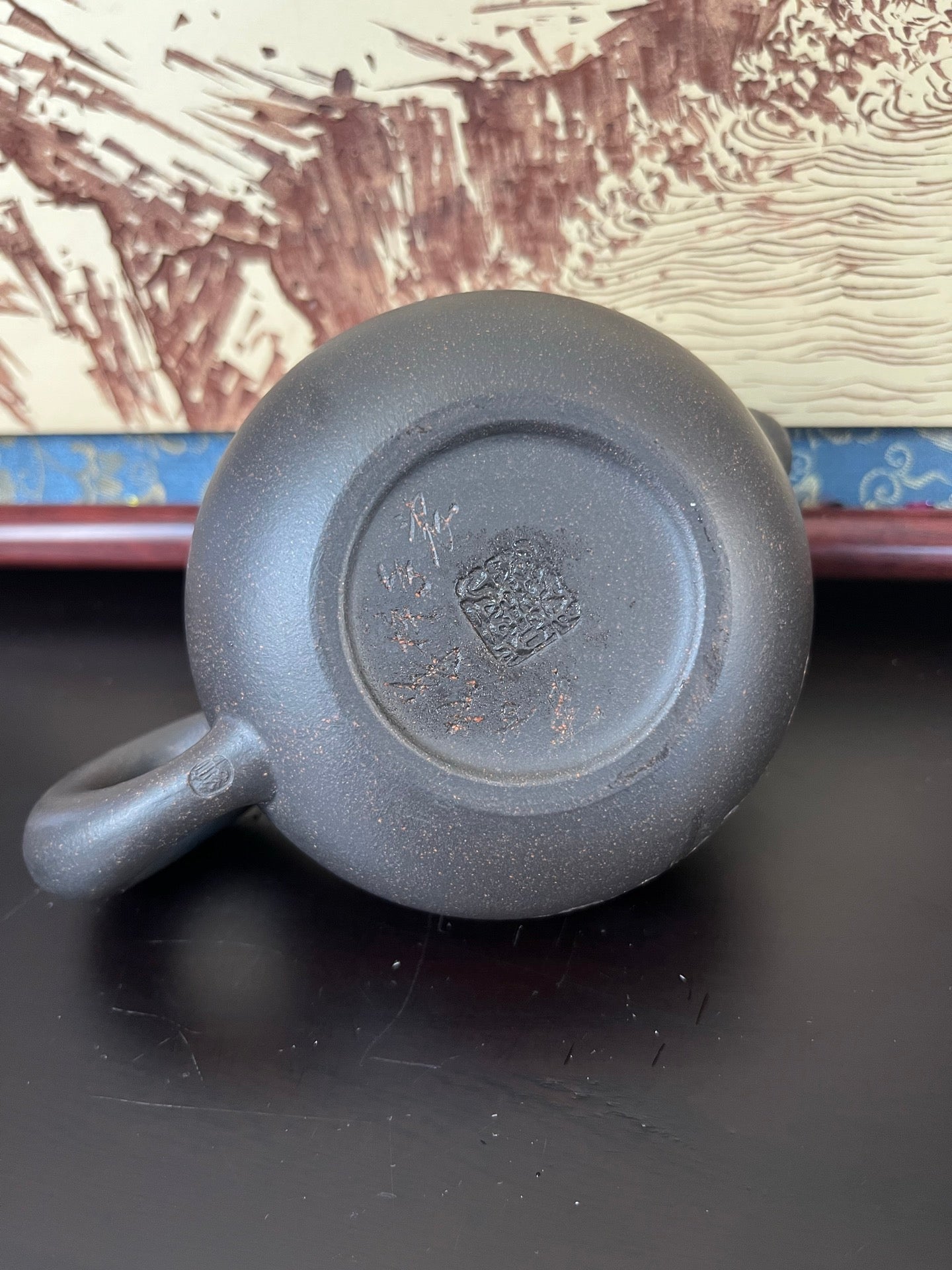 容量：190cc

泥料：乌金砂