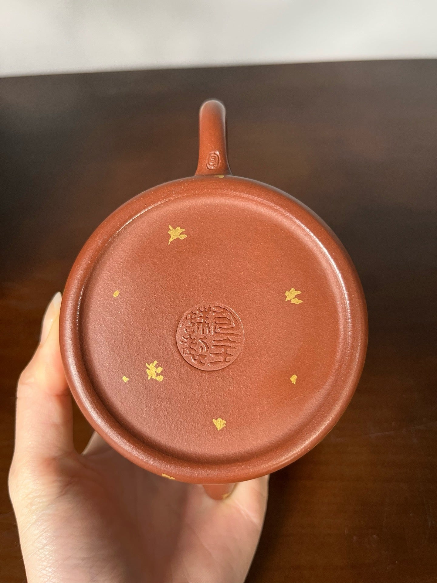 泥料：紫泥

容量：230